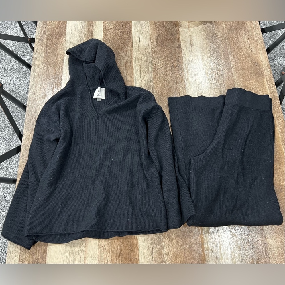 Sioni Black V-Neck Sweater Set